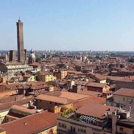 Historic Center - With 2 Single Beds Apartment Bologna Luaran gambar