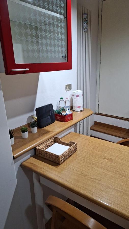Historic Center - With 2 Single Beds Apartment Bologna Luaran gambar