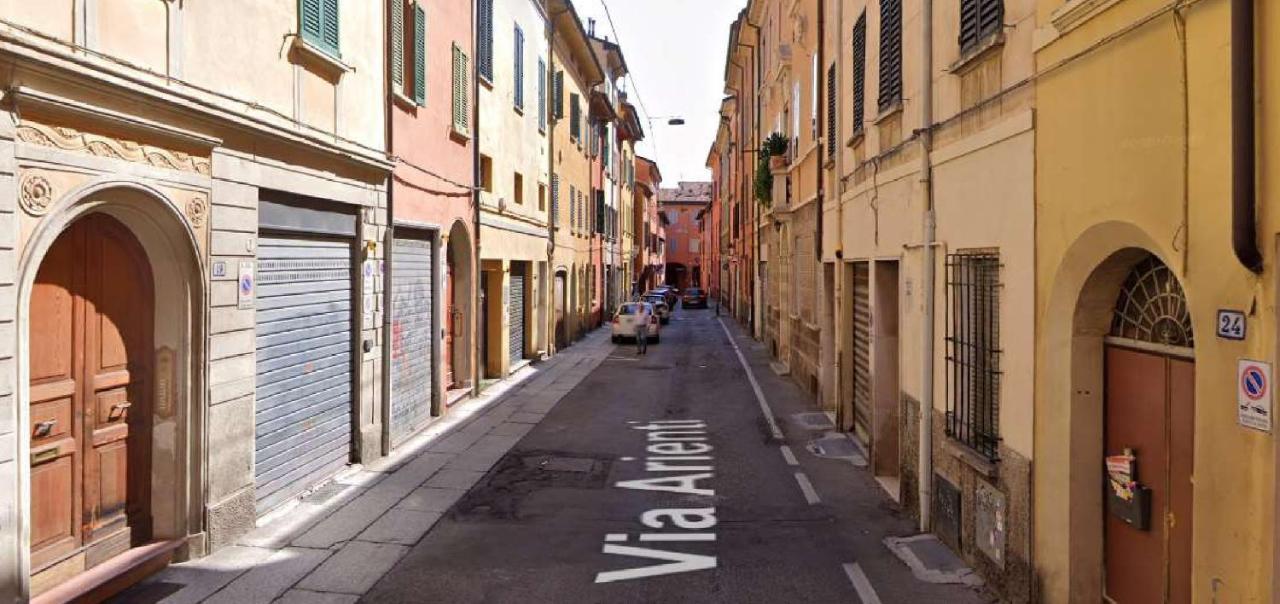 Historic Center - With 2 Single Beds Apartment Bologna Luaran gambar