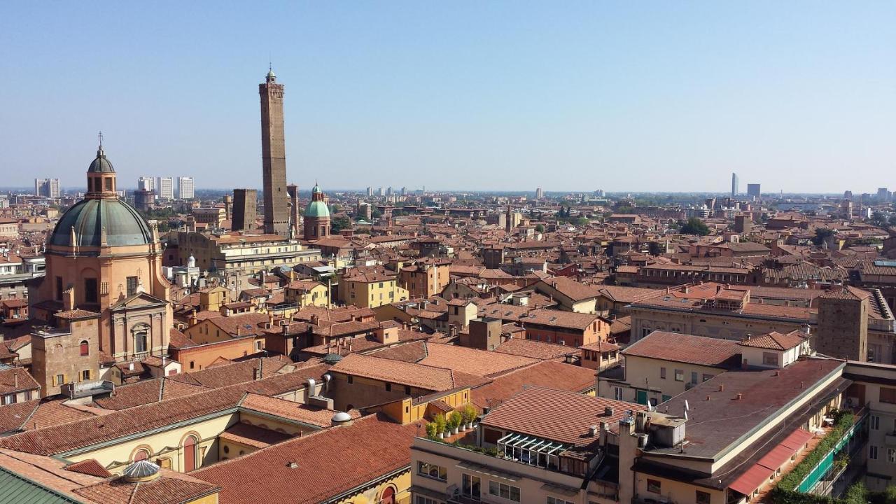 Historic Center - With 2 Single Beds Apartment Bologna Luaran gambar